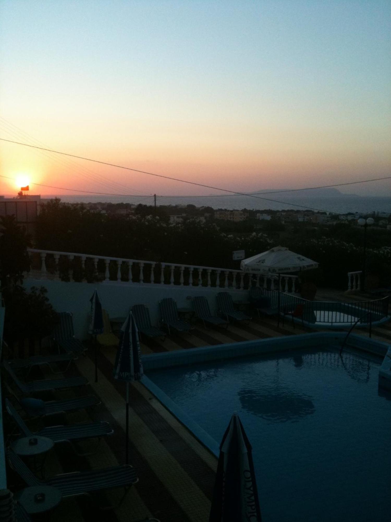 Villa Marina Hersonissos  Ngoại thất bức ảnh