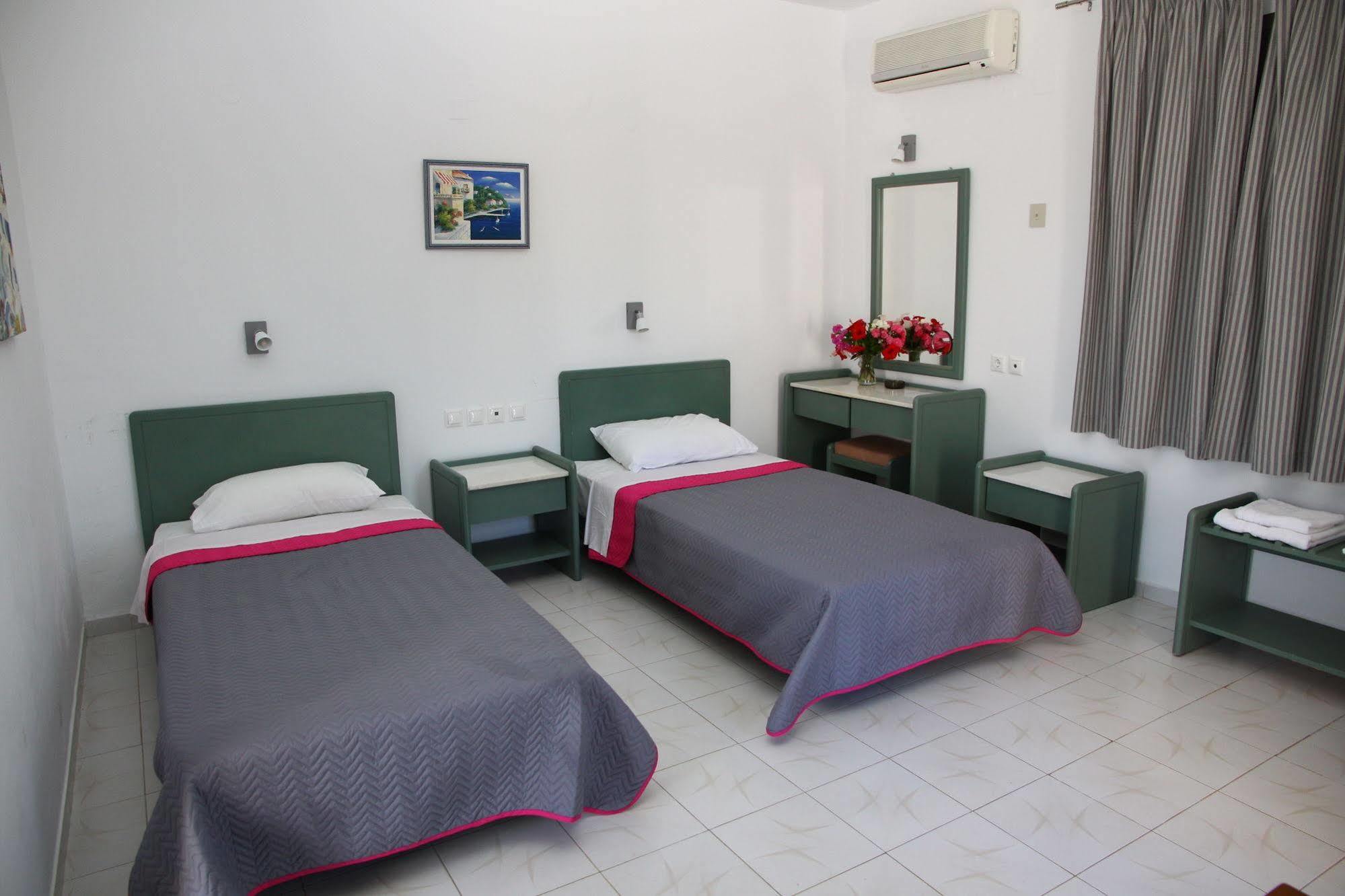Villa Marina Hersonissos  Ngoại thất bức ảnh